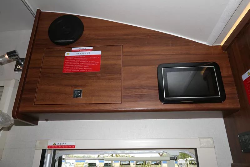 宇通房车：体验专属舒适旅行，国产依维柯单拓房车上线啦~