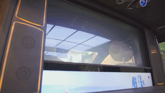 圣母峰商务车定制之旅，付灵感于现实、施巧手造珍物！10.gif