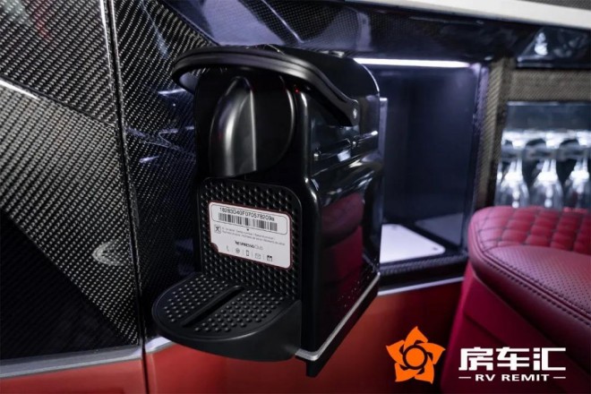 一台用来享受的MPV！——罗伦士进口奔驰V-diamond16.jpg
