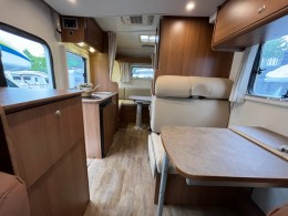 金冠 斯宾特大额头 C型房车