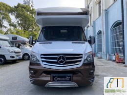 奔驰 2017款奔驰双拓展C型房车