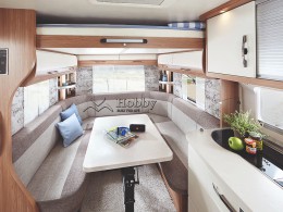 2020_ww_deluxe_515uhk_innen_hubbett_hochgefahren_BEAR