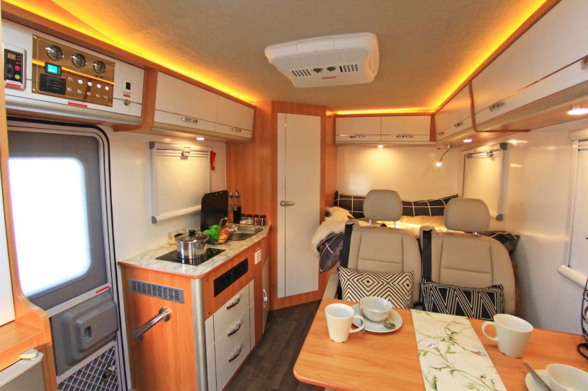 法美瑞大通L007-旅居版房车  38万元 IMG_7554-tryout