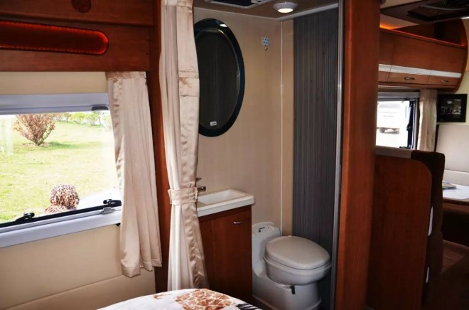 直降50万！独家团购108万即可抢购158万春田奔驰斯宾特524顶配房车640?wx_fmt=jpeg&tp=webp&wxfrom=5&wx_lazy=1