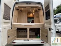 上汽大通MAXUS房车 17款大通V80原厂房车