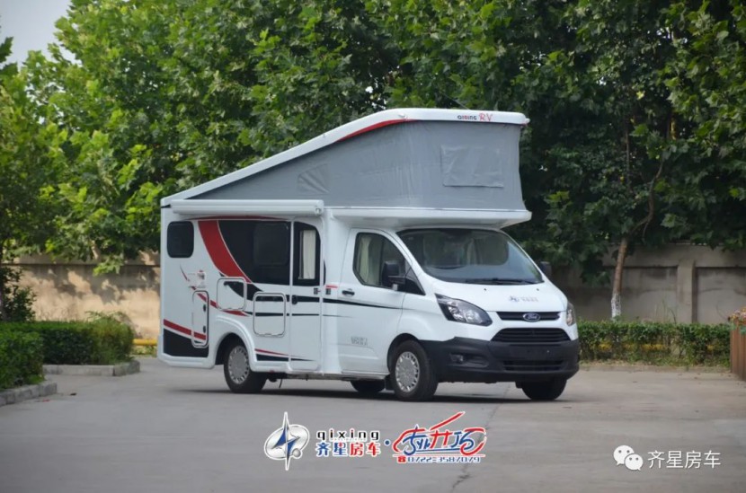 春节旅途携老带幼全能出彩|齐星浩运版FT2321-1(新全顺小C)房车图片