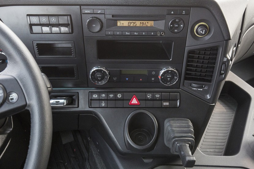 德野man8X8越野房车领航者F-诺马迪森房车荒野壹号驰骋无界这是描述信息