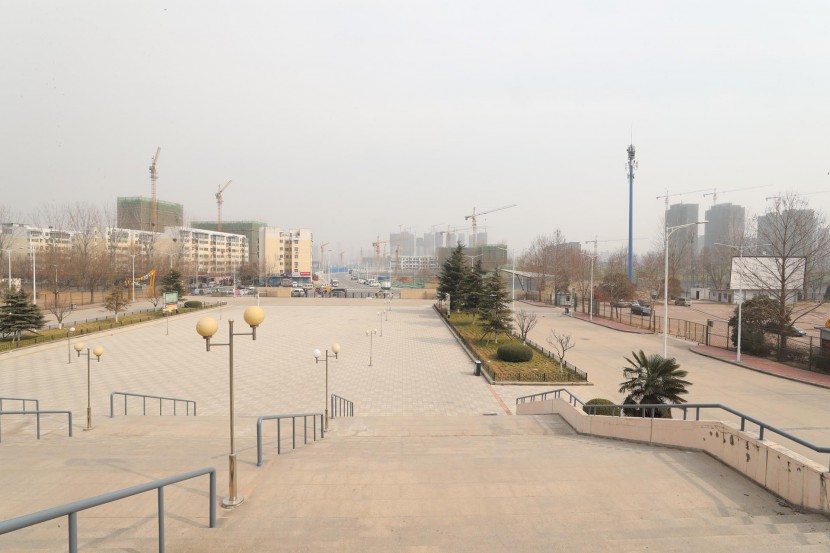 3.31郑州房车展场地河南省体育中心 WLH_2855