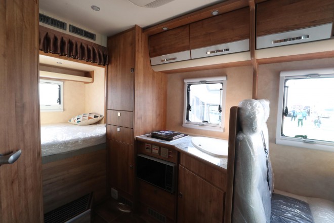 弗瑞德姆2019款全新国产依维柯自动挡T型房车 锐畅版TIC-611X 54.8万元 WLH_8286