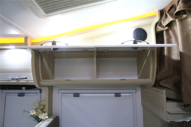 拓锐斯特依维柯C型欧亚版TIC-601 52万起 2E1A4799