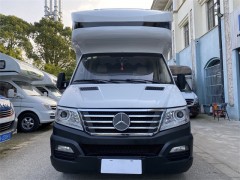 亚星 21款C型房车