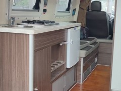 顺旅 2018款短轴经典版蜂巢