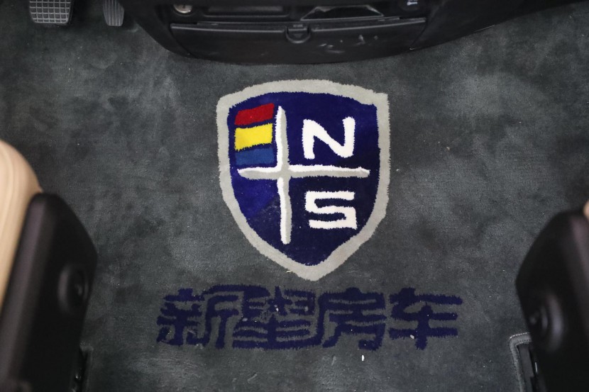 新星罗马假日C600K2双扩展房车 进口依维柯newdaily 6速手自一体房车 团购价71.8万 原价81.80万 WLH_4369