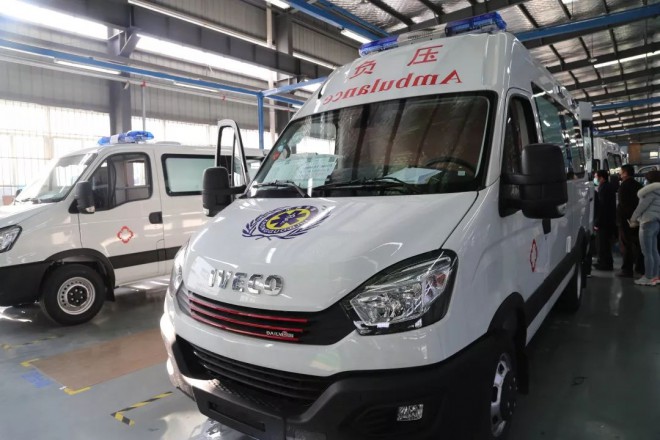 疫情不止，保障不息，拓锐斯特首批负压救护车下线！