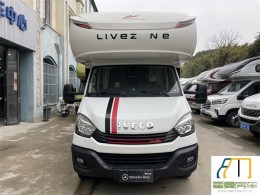 依维柯 2020览众塞拉维双拓展C型房车