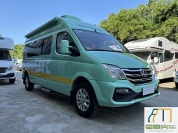 上汽大通 2018V80B型房车