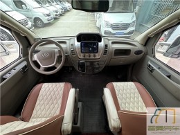 上汽大通 2019款上汽大通RV80C型旅居房车