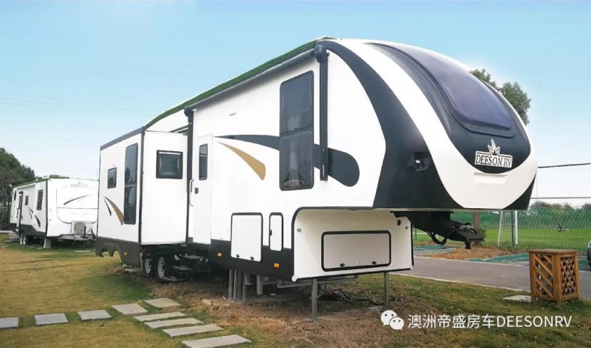 帝盛房车12米五轮大house房车859101de86c2479c8d7a0685ab8dcdba