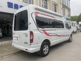 上汽大通 MAXUS RV80B型房车