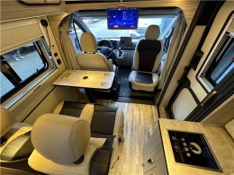 上汽大通 21款V90 B型房车