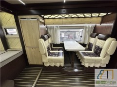 中意房车 2018款至尊双拓展