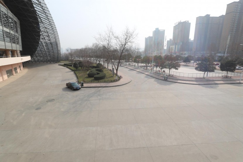 3.31郑州房车展场地河南省体育中心 WLH_3416