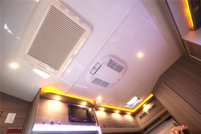 拓锐斯特依维柯C型欧尚II版TIC-611A 56.8万起 2E1A4651