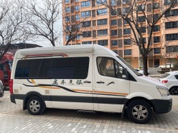中恒房车 b型