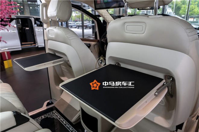 奔驰V260商务房车202004171549531516