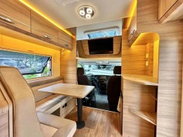 旌航房车 2020款巍浩-IV-1