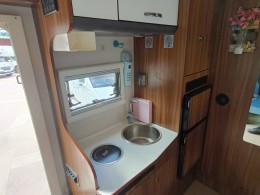 宇通 C530依维柯欧盛