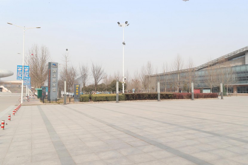 3.31郑州房车展场地河南省体育中心 WLH_3219