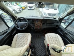 依维柯 2019款阿娜亚依维柯欧胜C型小额头房车