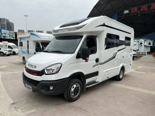 新星房车 2021款新依途 T600