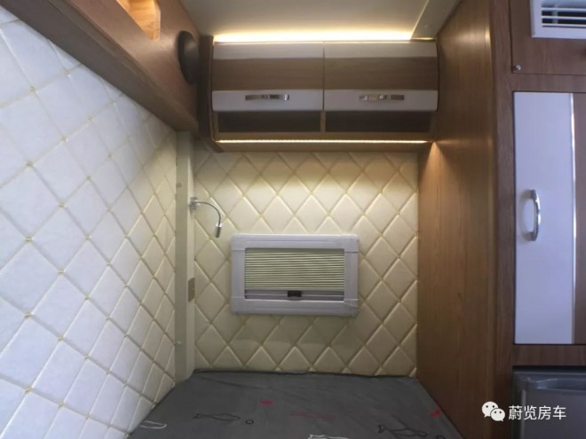 45.8万元蔚览房车国产依维柯欧胜C型旅居车
