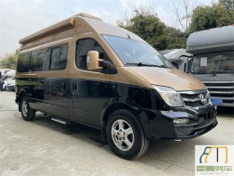 上汽大通 2017款上汽大通 RV80原厂 B型房车