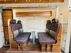 隆翠房车 2022款2022款隆翠3号C638玩家版-S双拓