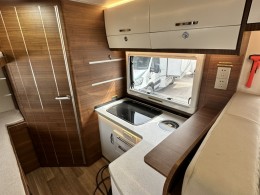 春田房车 春田依维柯欧胜（子母床）