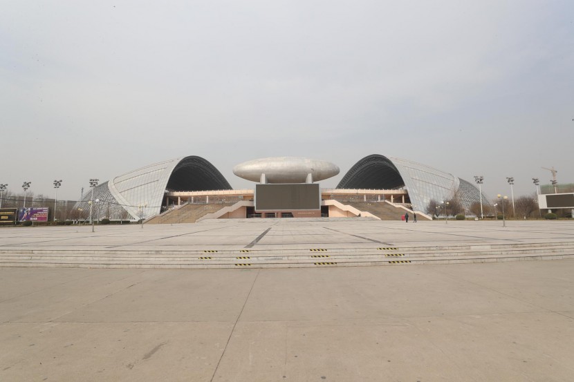 3.31郑州房车展场地河南省体育中心 WLH_3291