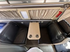 江铃房车 2020款小野牛 六座白色