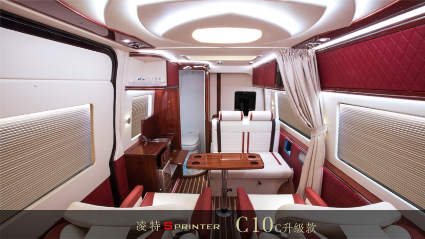 卡尔森C10C升级款奔驰商务车卓越设计、功能齐全，兼商务与旅居于一体20170927224540_9384