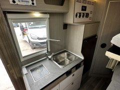 大通V90 大通V90