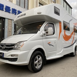 上汽大通 17款大通RV80 C型房车