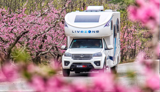 6.5洛阳房车展长城览众房车携新款国六越野皮卡C7、当红车型塞拉维房车亮相52ce679ad3cb453b9f9088769f9d59ab