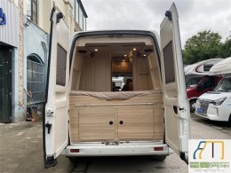 上汽大通 17款上汽大通V80B型房车
