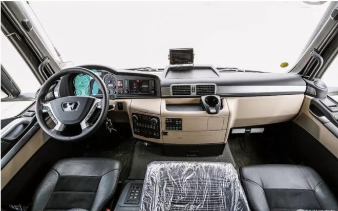 房车旅行的领航者712da317604a42e3a3591609f6f590a7