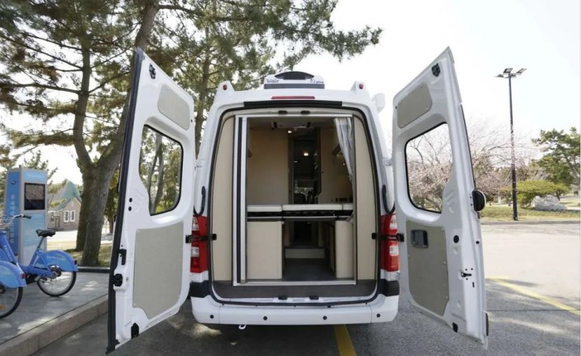 9月2日郑州房车展——嵘野景诗长轴款B型房车，纵意旅行，千千万万遍！ae03a4e216dc83054e0bca44338873de