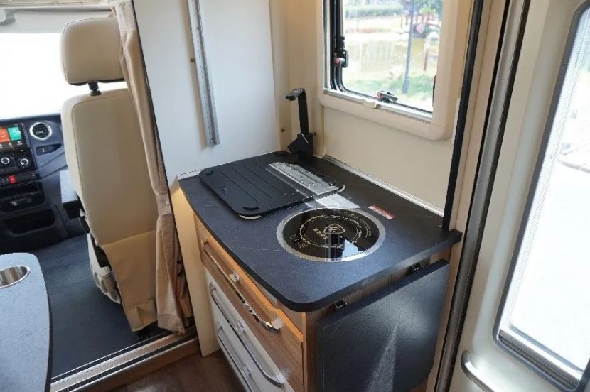 5ce1f7c0eace7e3aba9beca73129a244