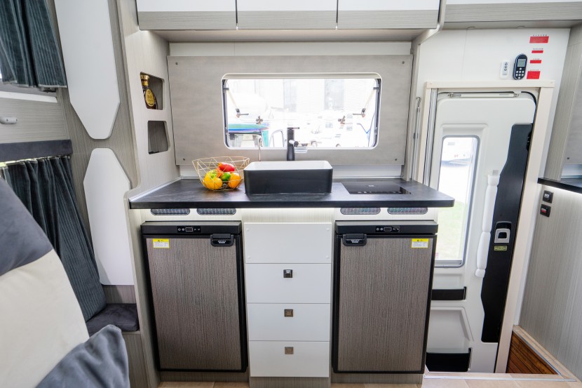 71fdf73c55775fe99d24fd0195a4b096