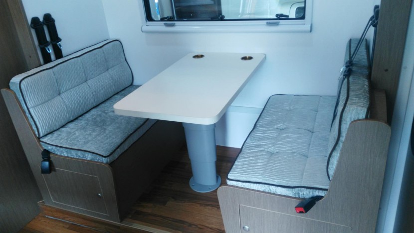 中道房车 大通T60 峻道 房车 （蓝色）34.8万元 539478420116766641